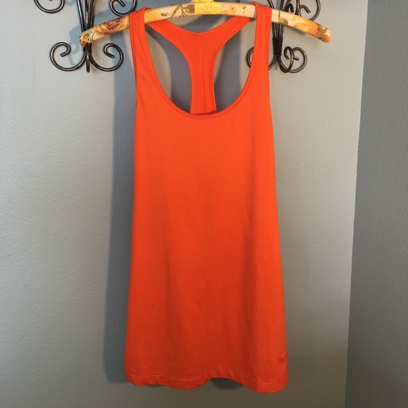 Nike Tops - Nike athletic tank