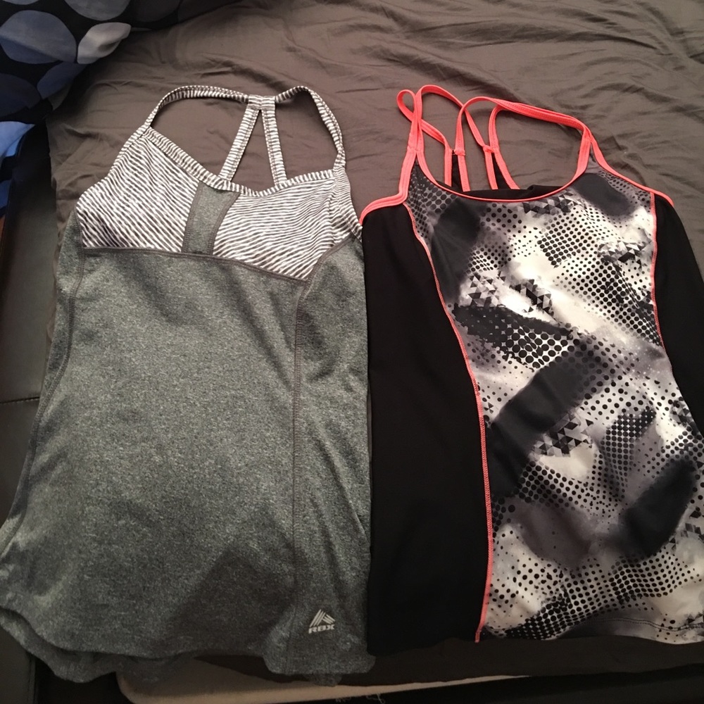 2 Tanks workout small Xs