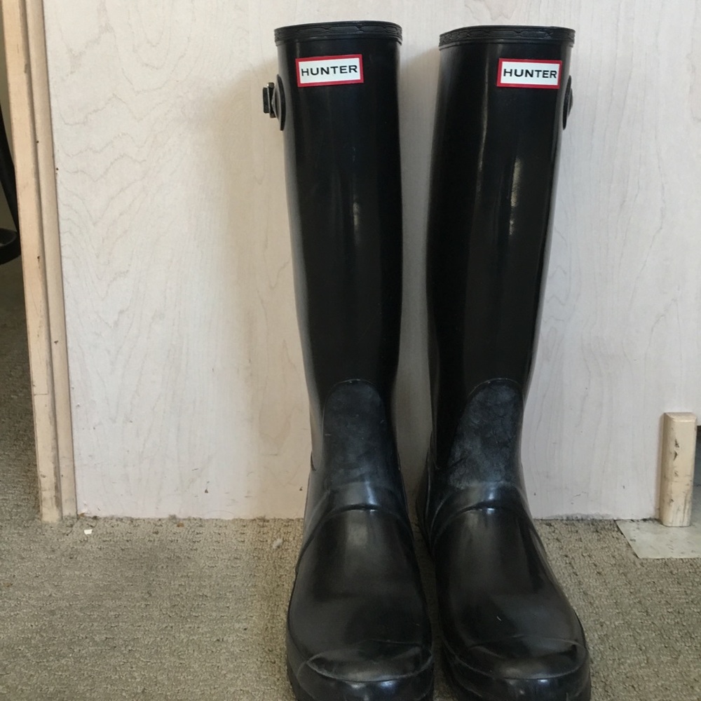 Black hunter rain boots