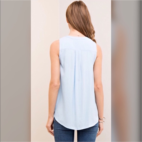 🌸Misty Lace Up Top - Picture 2 of 4