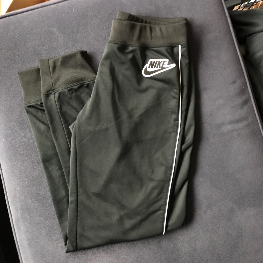 Nike Joggers
