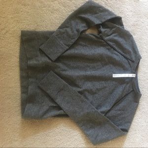Size 4 lululemon Crew Love Pullover
