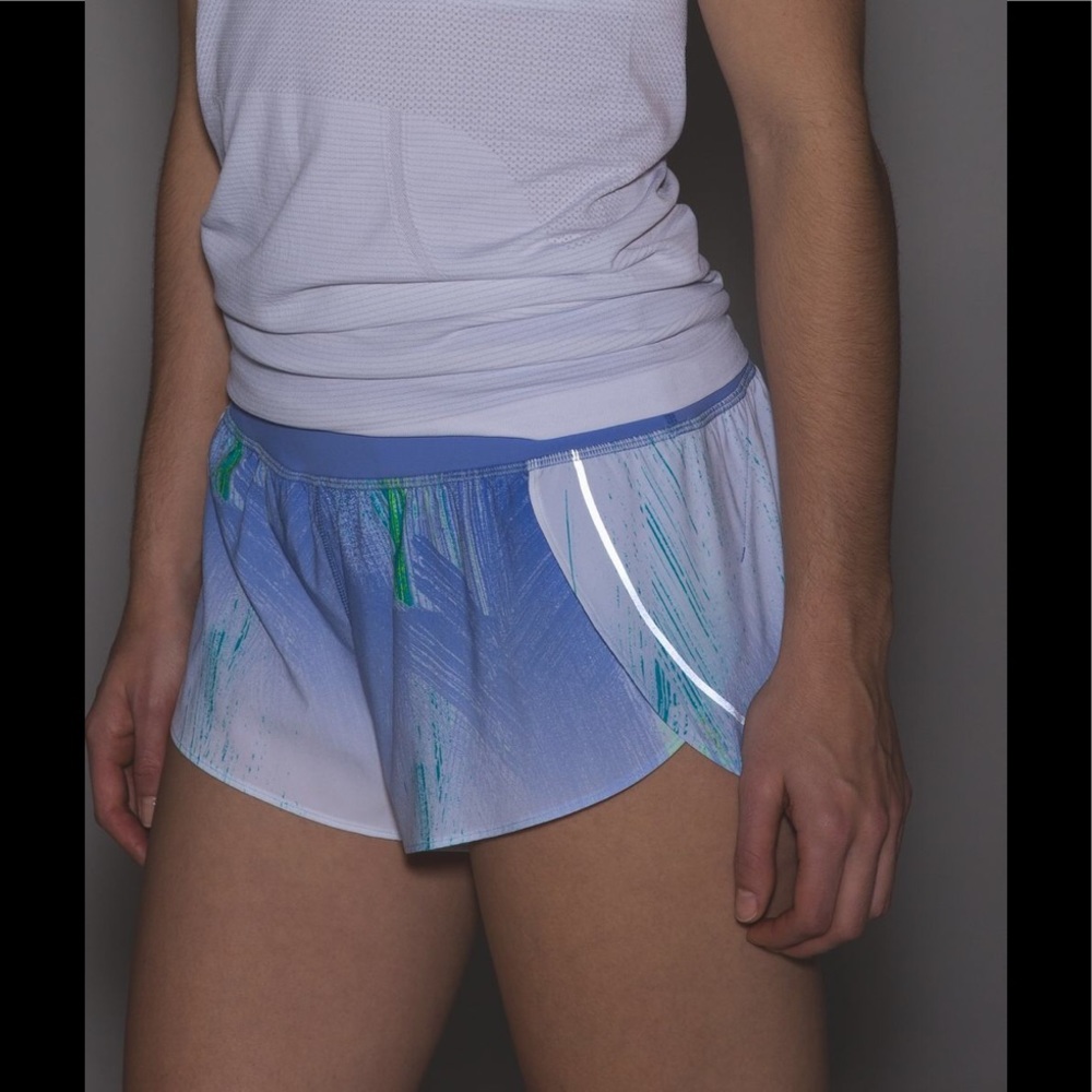 Lululemon split second shorts size 4