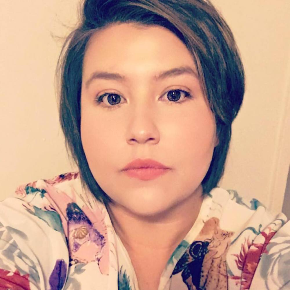 Meet your Posher, Yvonne