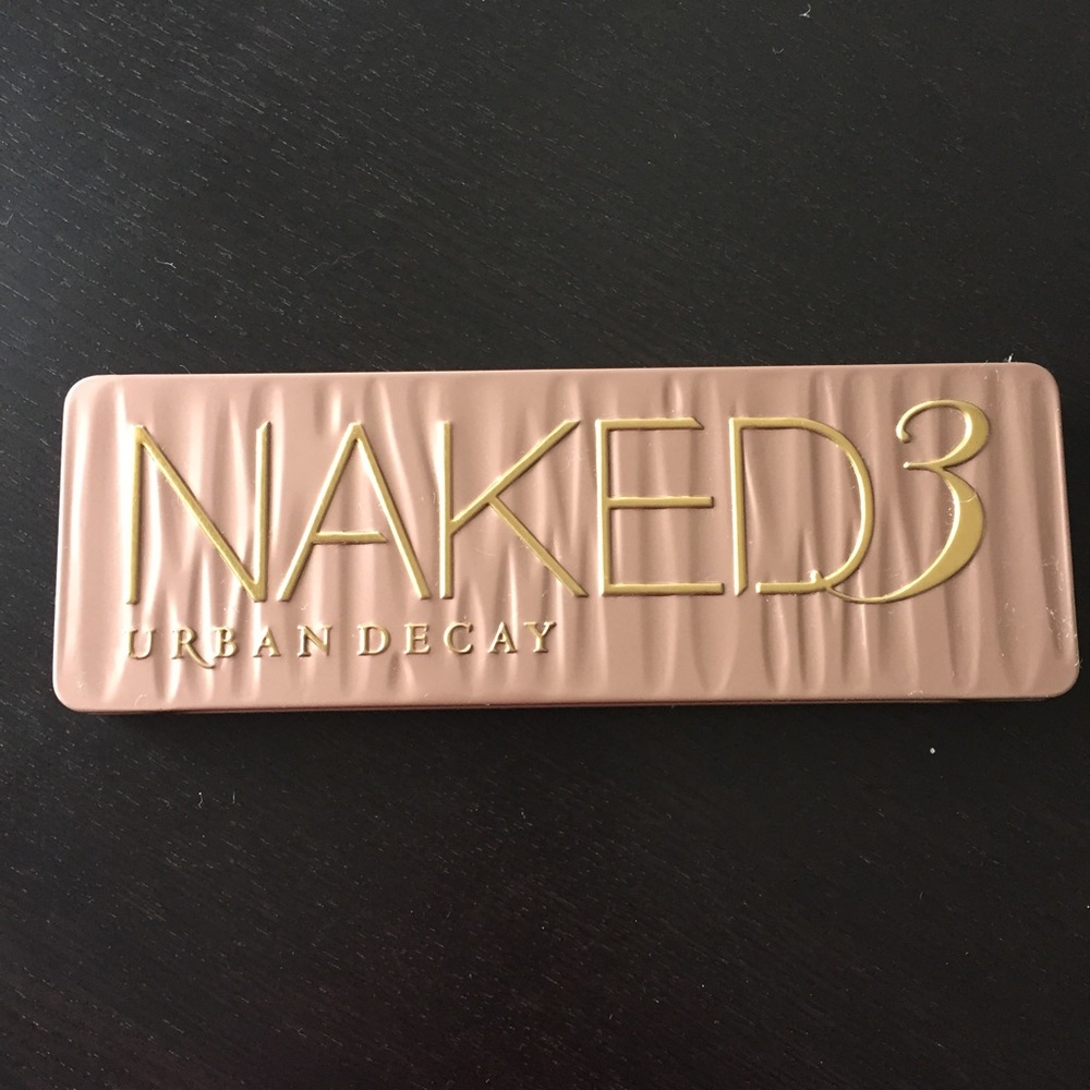 Urban Decay "Naked 3" Eyeshadow Palette