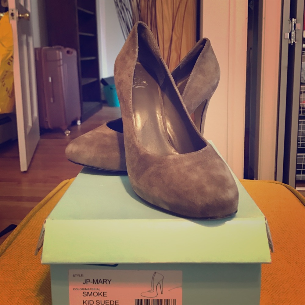 Jessica Simpson Mary Grey Suede Heels