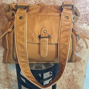 Bueno Purse
