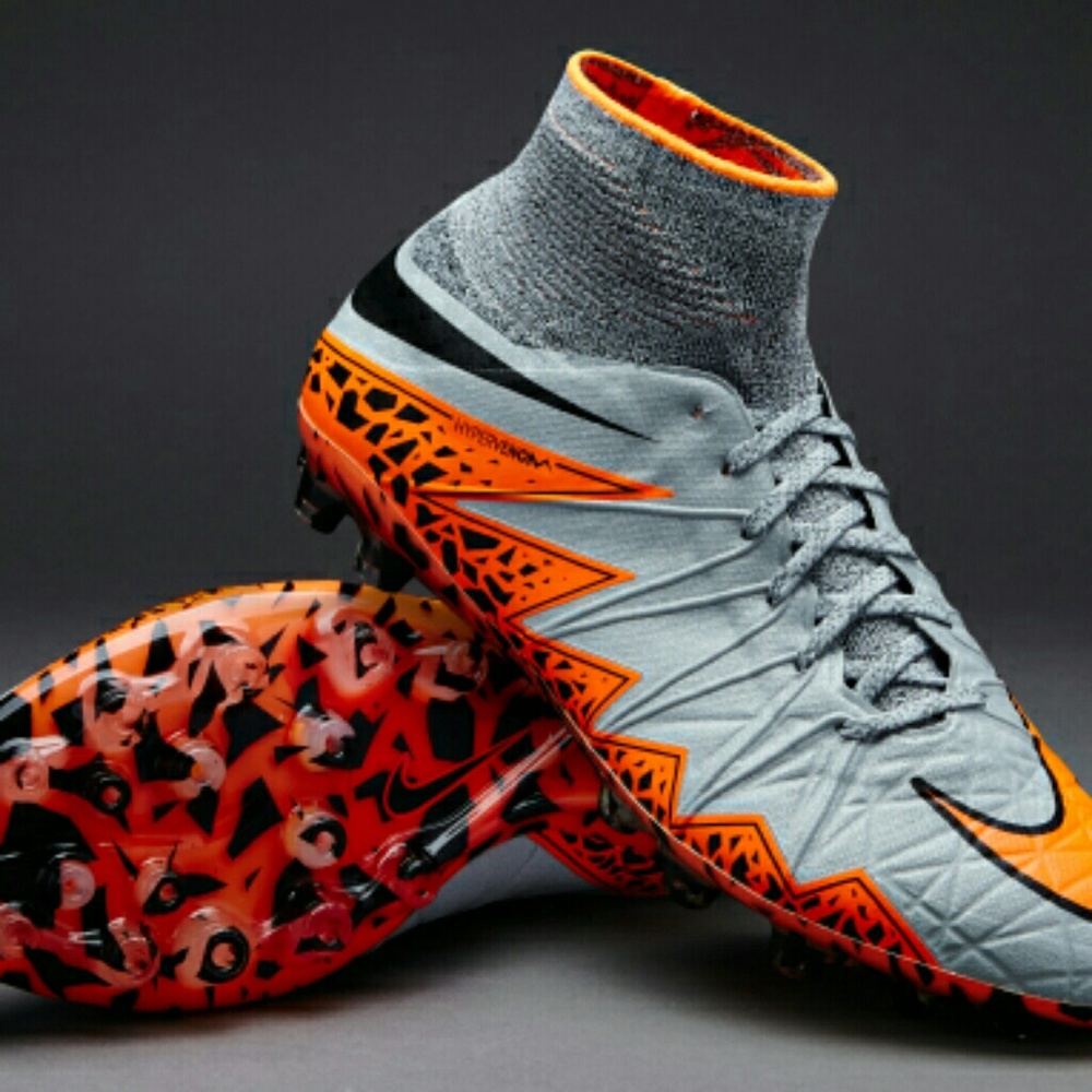 Nike hypervenom cleats