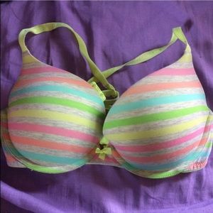 Victoria secret bra size 34D