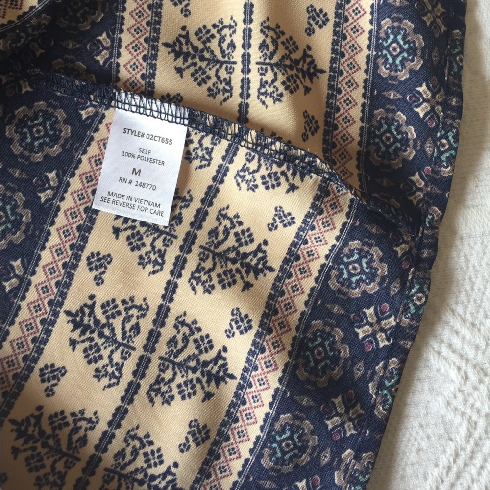 Sienna Sky - Crisscross Back Blouse / Tunic - Picture 6 of 7