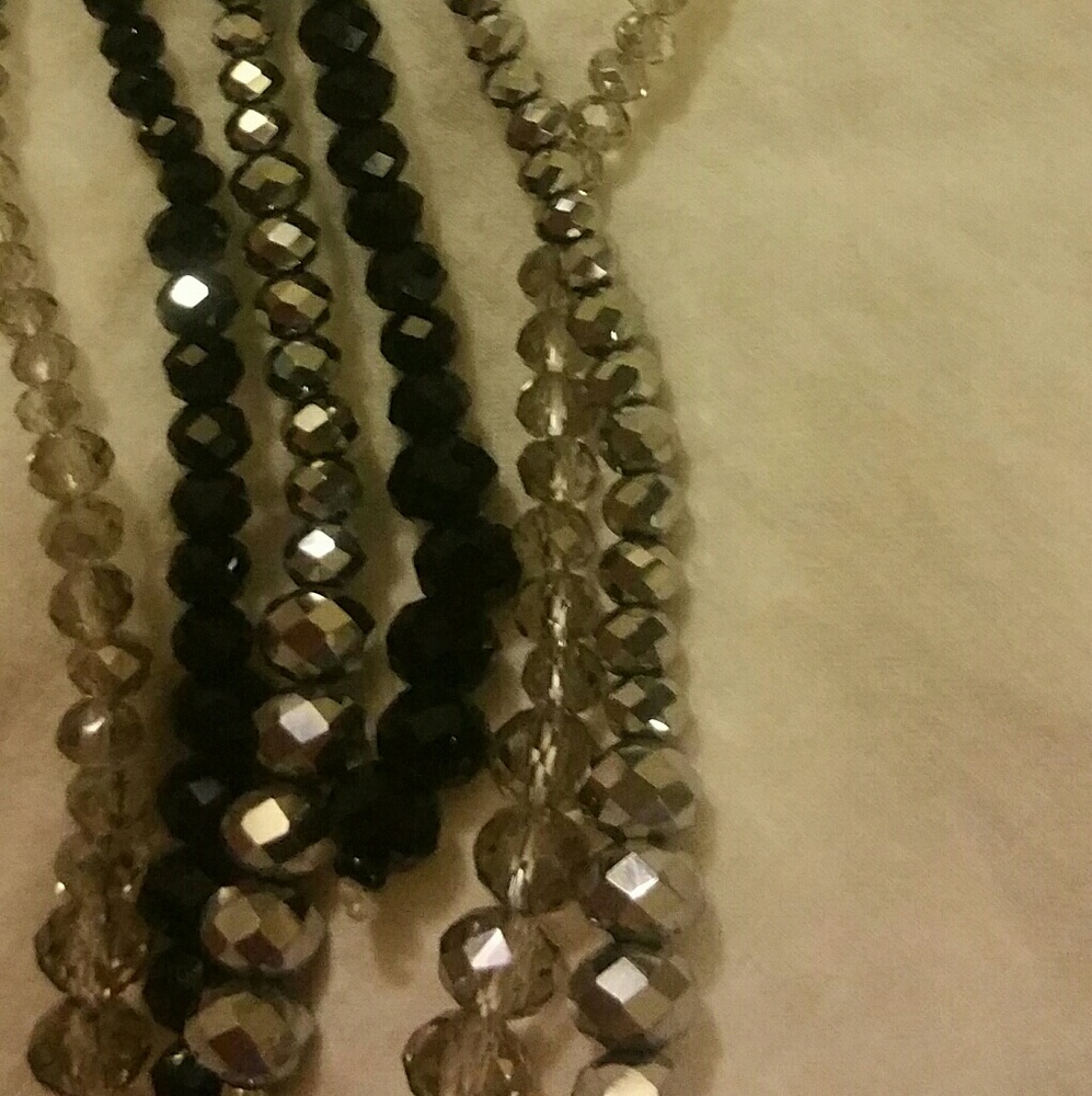 FASHION JEWELRY - Picture 3 of 4