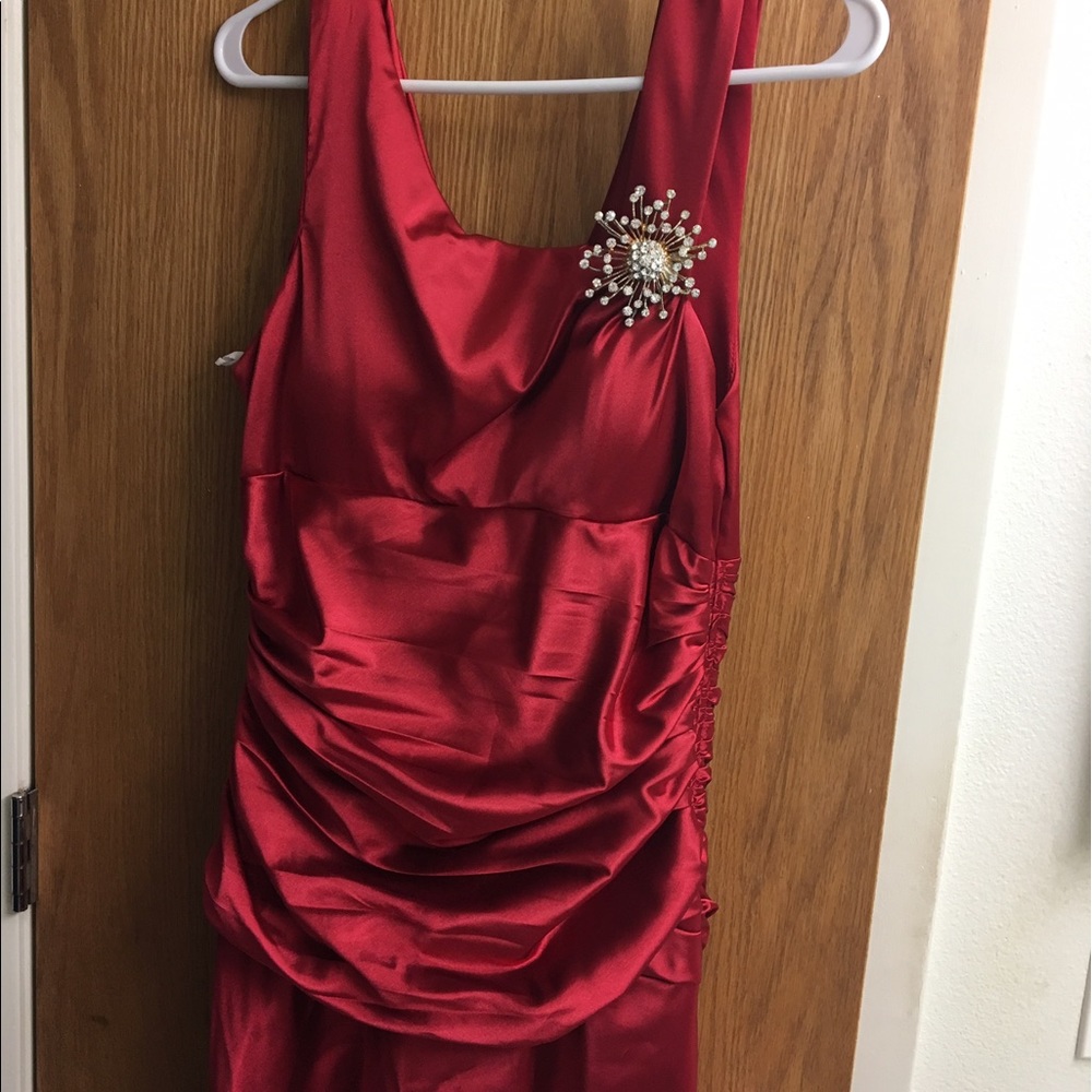 Satin red prom/ball dress