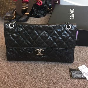 Authentic Chanel CC Crave Large Black