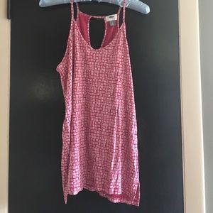 🌺Woman's racer back tank top🌺