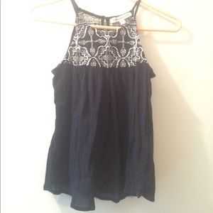 Abercrombie & Fitch top