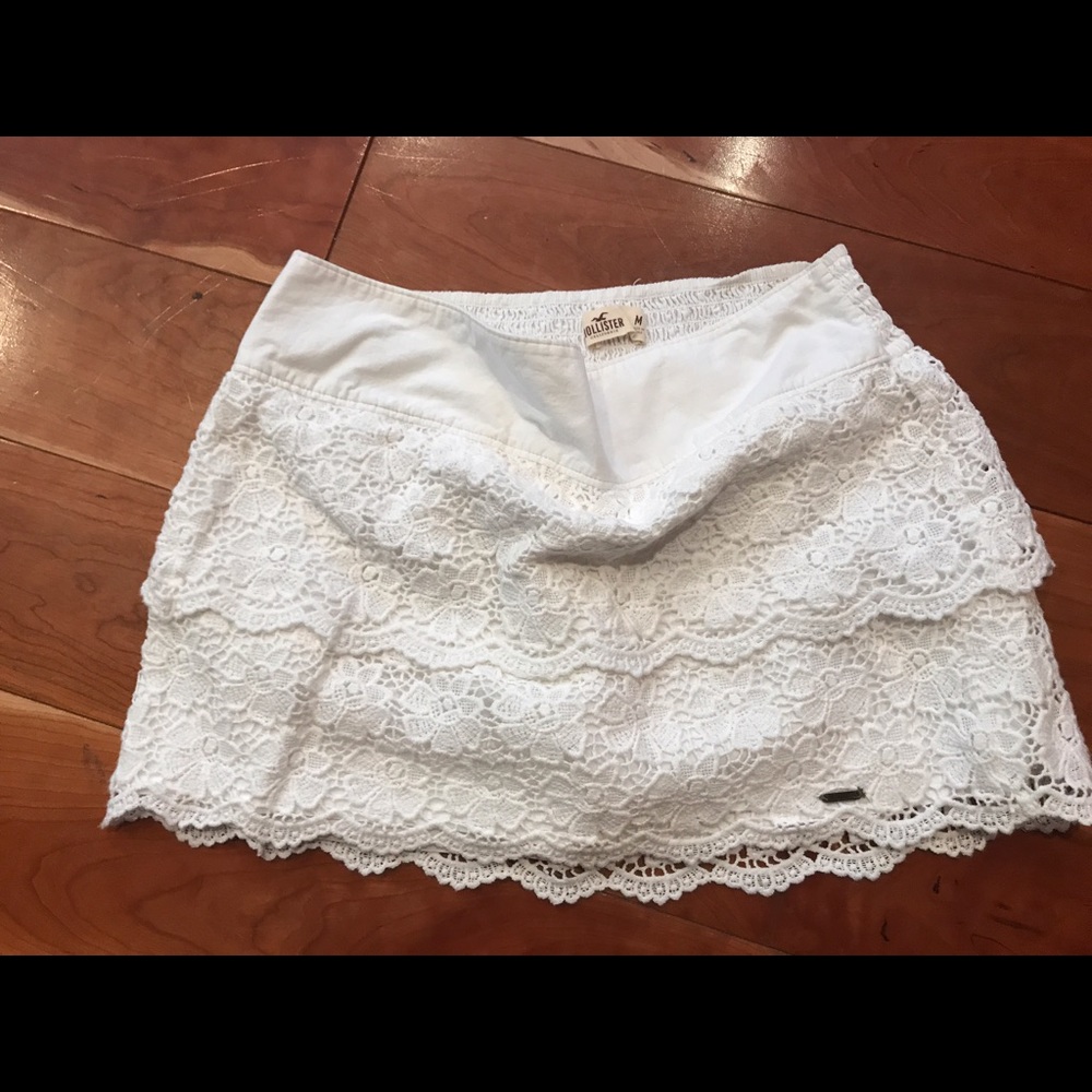 Hollister skirt