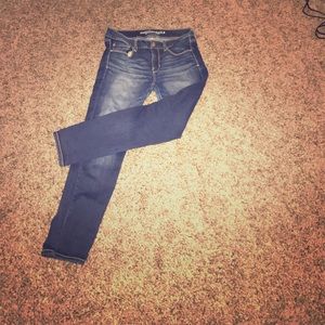 American Eagle Skinny Blue Jeans