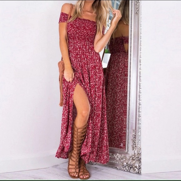 Dresses & Skirts - 🆕🌹🌹🌹 TOP TREND FLORAL DRESS🌹🌹🌹