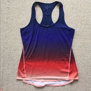Athleta Chi workout top - EUC medium