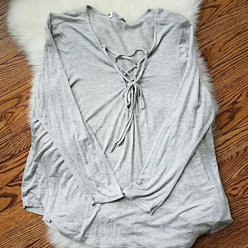 Boutique style front tie shirt, gray long sleeve
