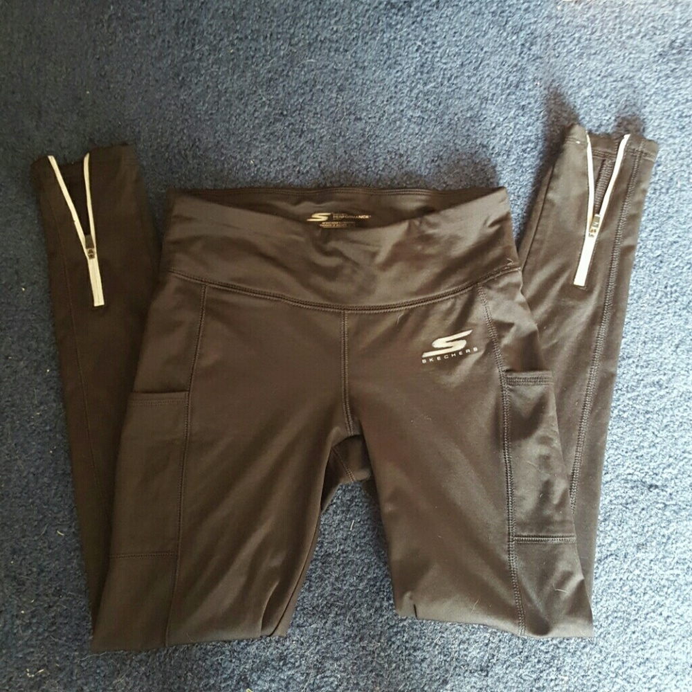 Skechers go dri work out pants