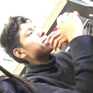 Meet your Posher, Leo