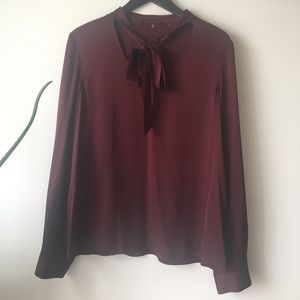Elie Tahari Silk blouse