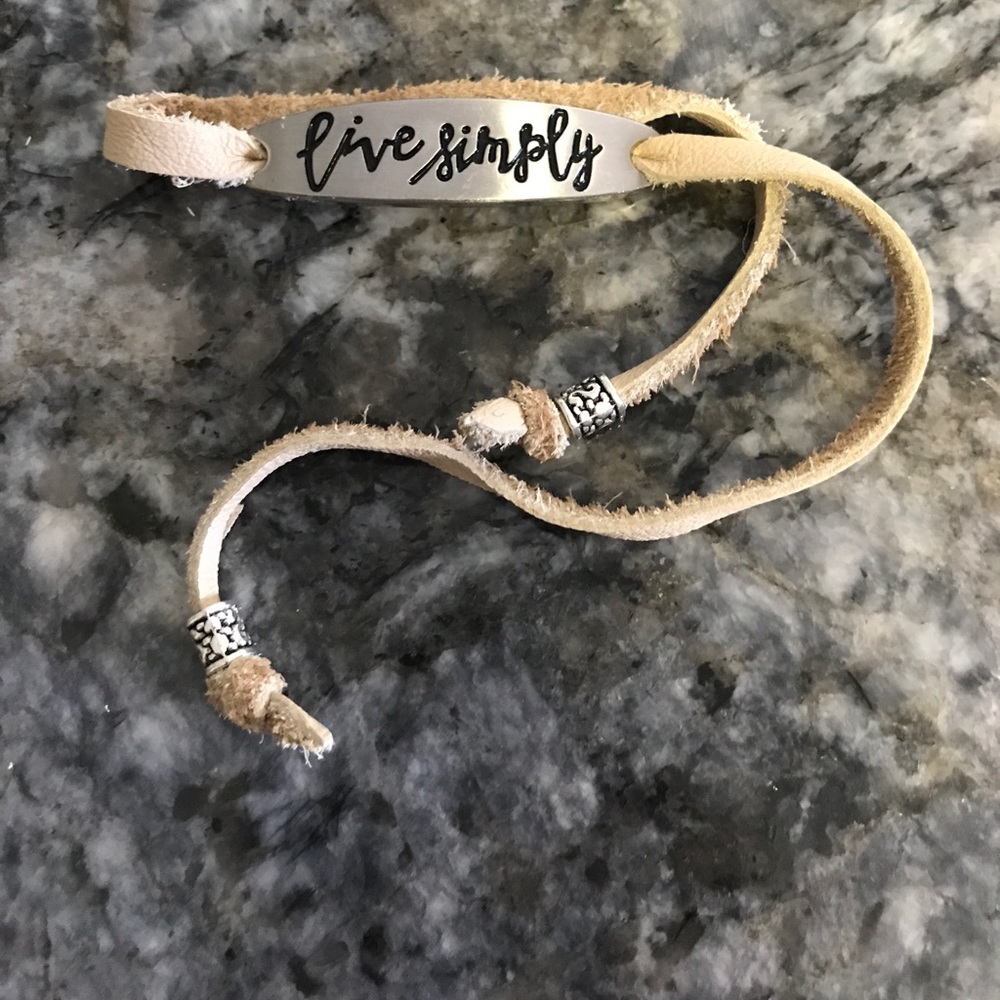 Live Simple Bracelet - Picture 4 of 4