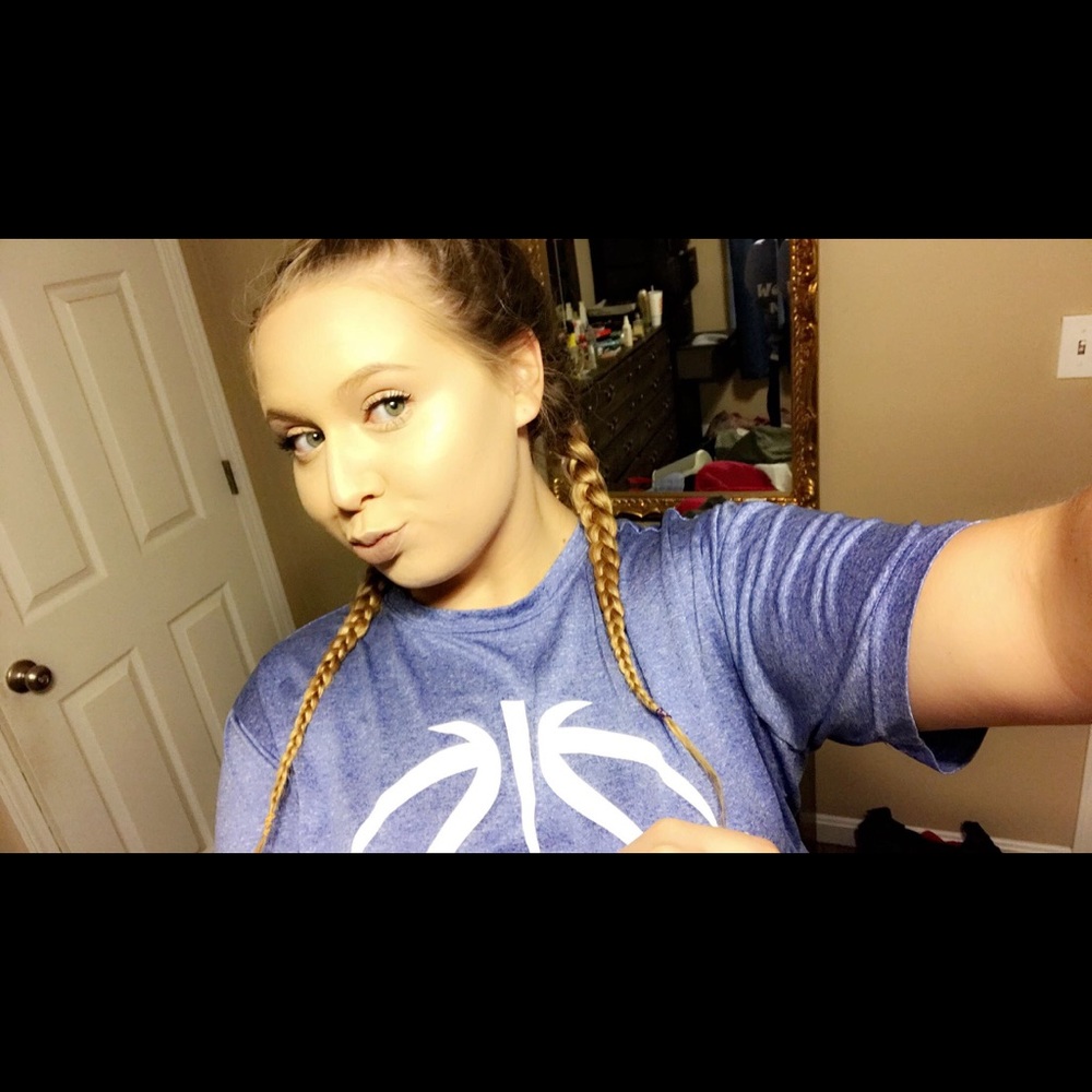 Meet your Posher, Tristin