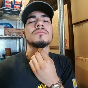 Meet your Posher, Justin