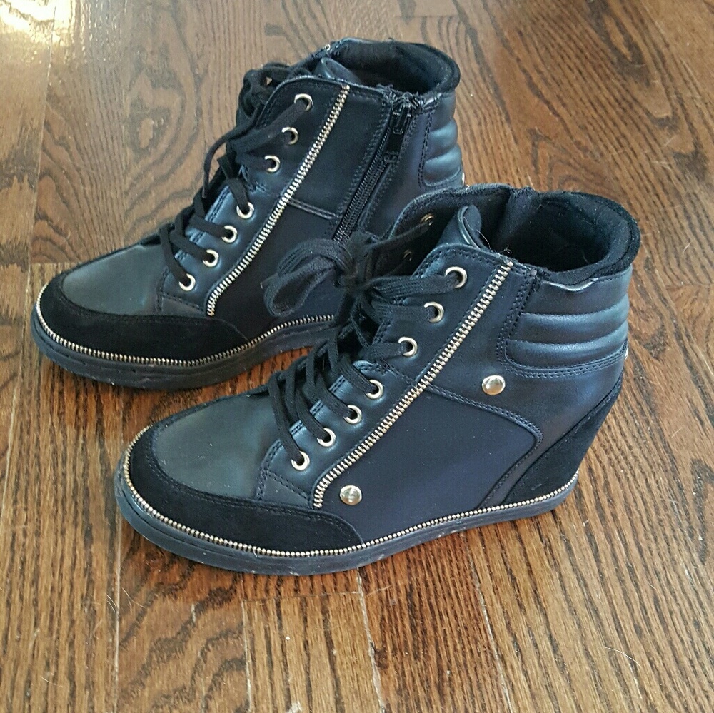 Wedge fashion sneakers