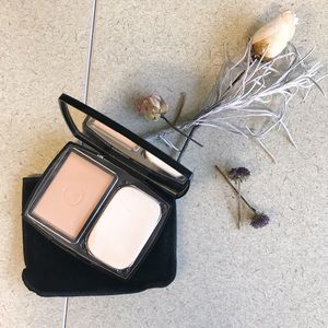 Chanel Ultrawear Flawless Compact Foundation