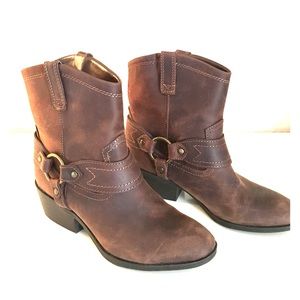 Mossimo Kaiala Boot