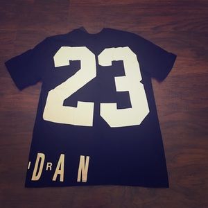 Men's Jordan top