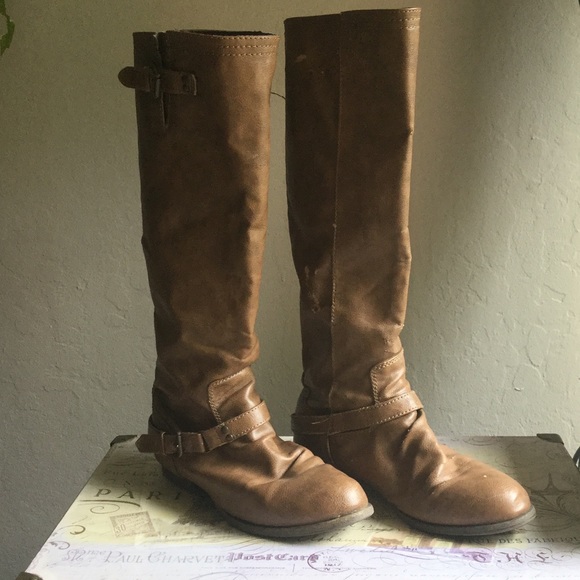Mossimo Flat Brown Boots - Picture 2 of 8