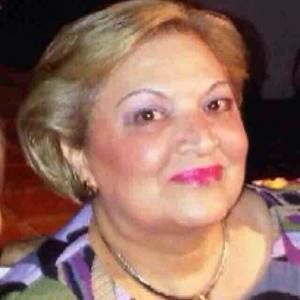 Meet your Posher, Consuelo