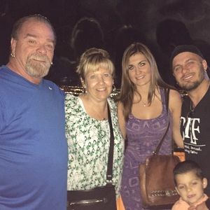 Meet your Posher, Pauline