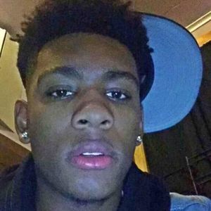 Meet your Posher, Max