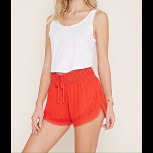 Crochet flowy shorts