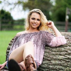 Meet your Posher, Brittany