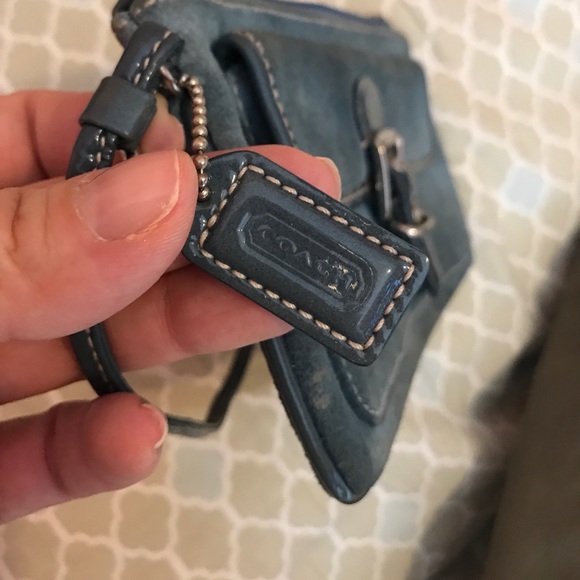 💯Authentic Coach - Picture 3 of 3