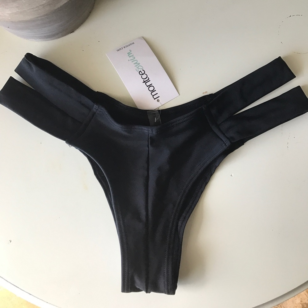 Montce black brand new with tags L