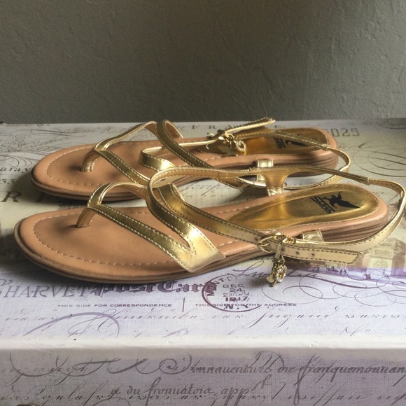 Shiekh Gold Strappy Sandals - Picture 3 of 4