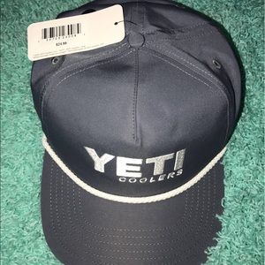 Yeti hat
