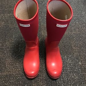 Red Hunter boots
