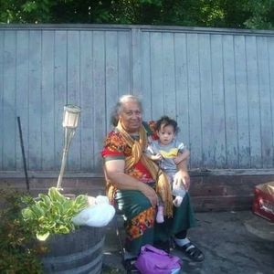 Meet your Posher, Leueta