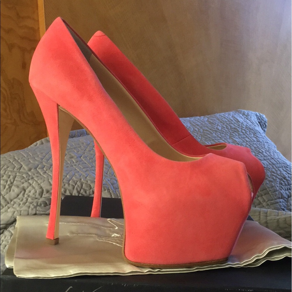 Giuseppe Zanotti pumps