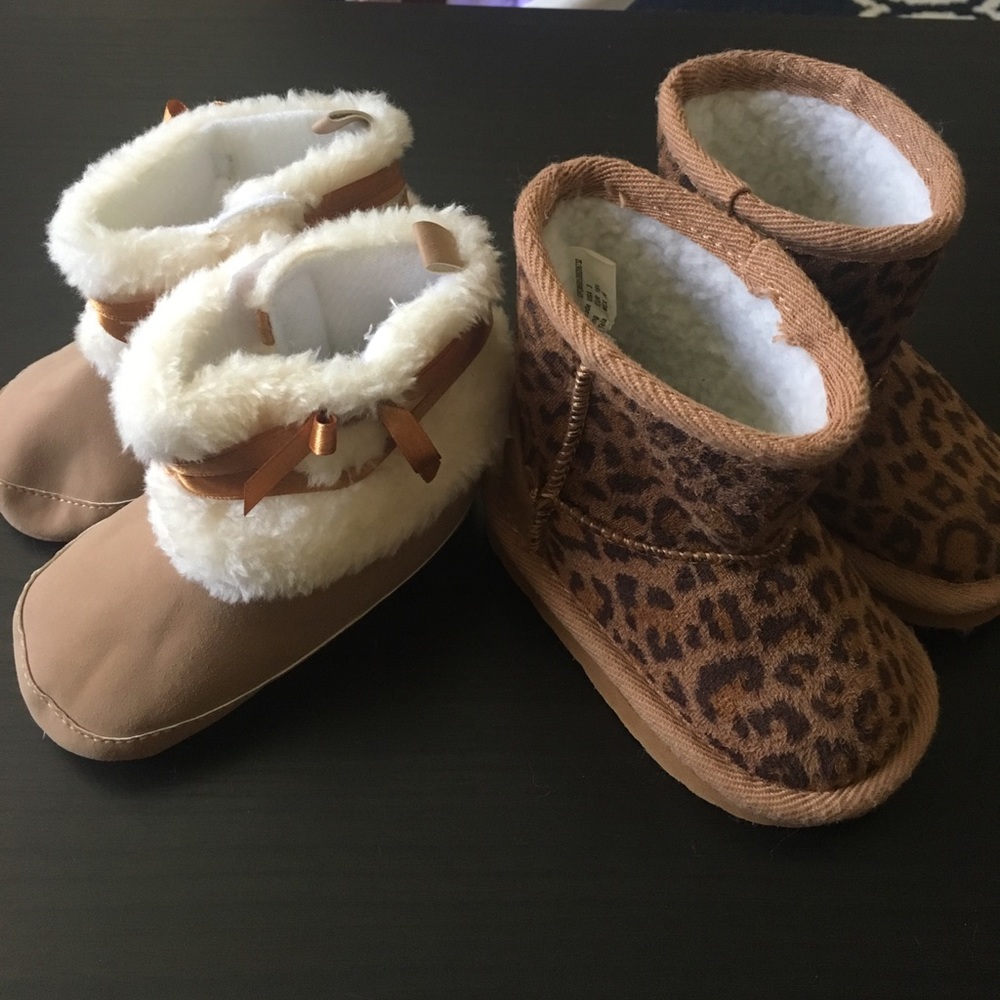 2 pairs of size 3 baby boots. Fur/ribbon & leopard