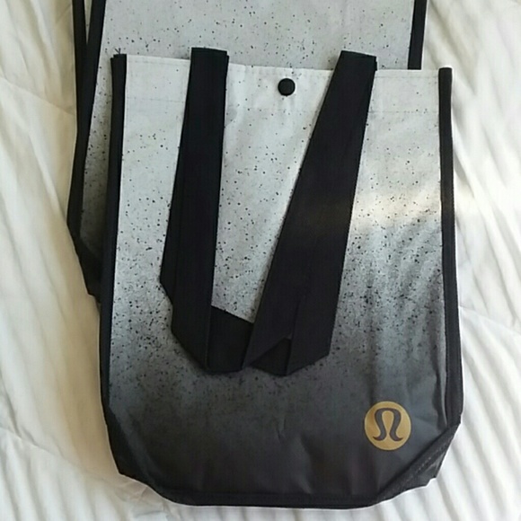 LULULEMON SMALL  BAGS. SET OF 2. - Picture 3 of 5