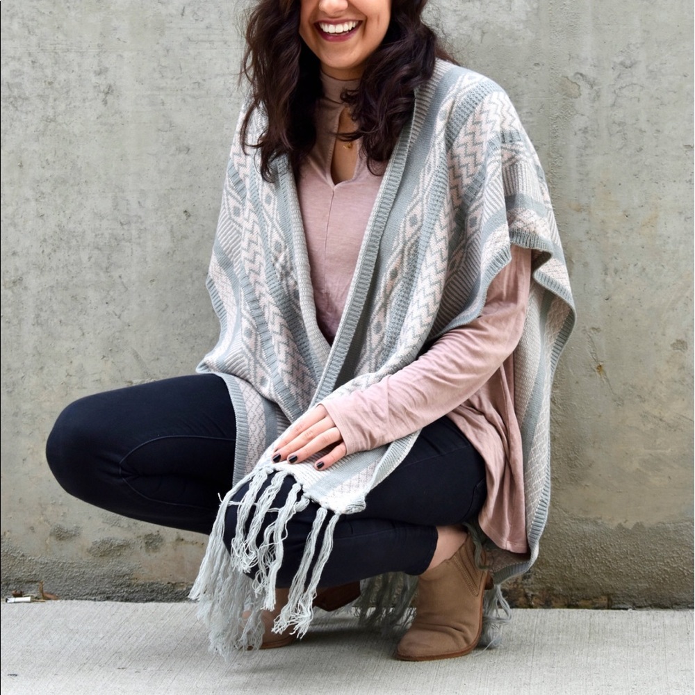 Aztec Pink and Grey Poncho (One Size) (Brand New)